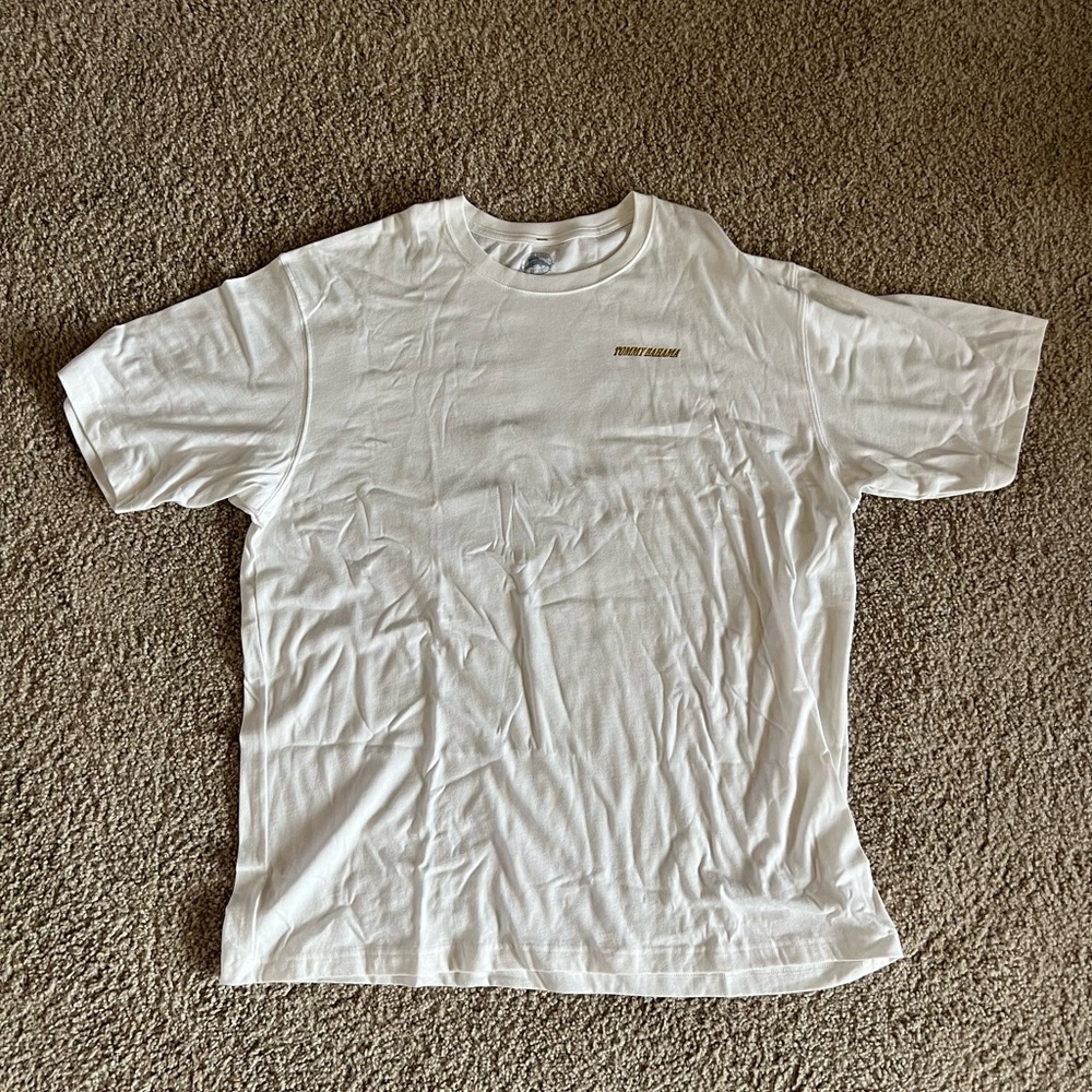 Brand New without tags Tommy Bahama t shirt XXL